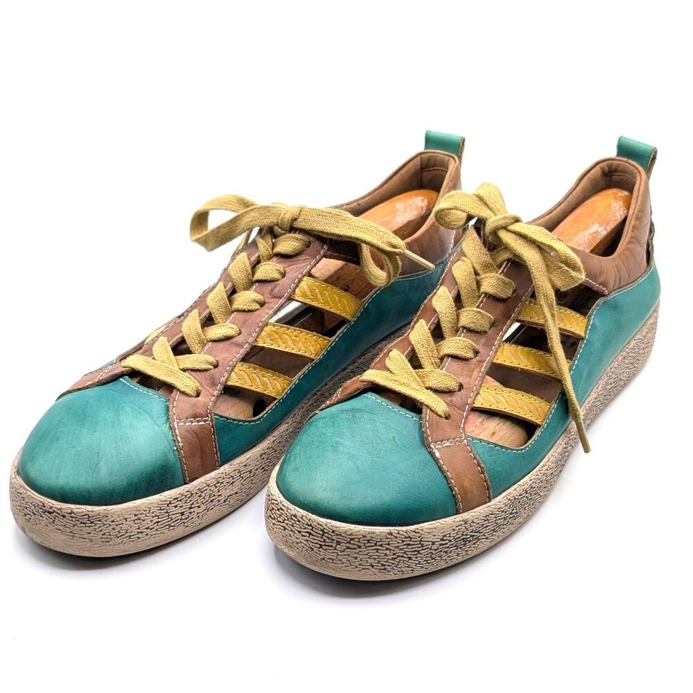 L'Artiste by Spring Step Porscha Leather Cutout Sneakers Women's EU 41 / US 10.5